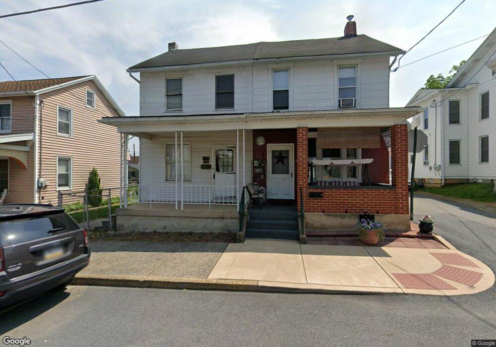 49 4th St, Slatington, PA 18080 - photo 1