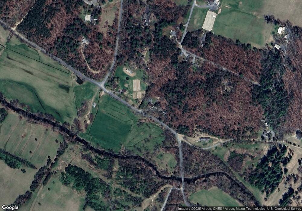 2269 Luther Michael Rd, Berkeley Springs, WV 25411 - photo 1