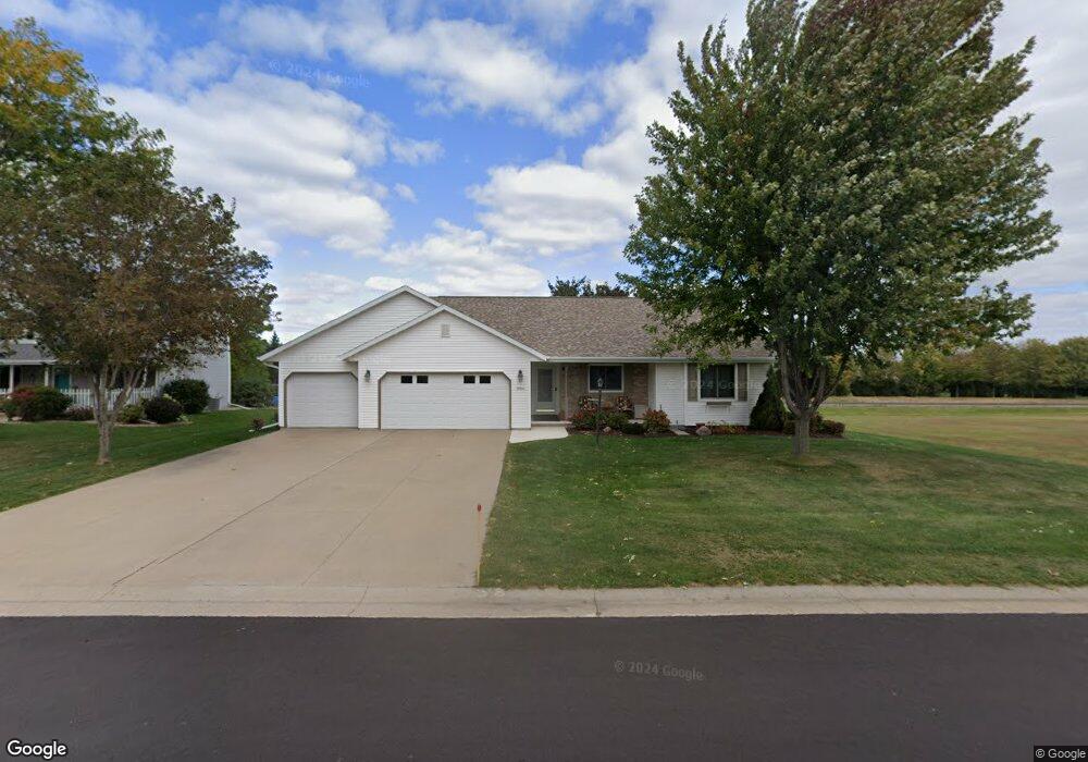 W6032 Cornflower Dr, Appleton, WI 54915 - photo 1