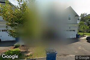 1 Hamilton Dr, East Windsor, NJ 08512