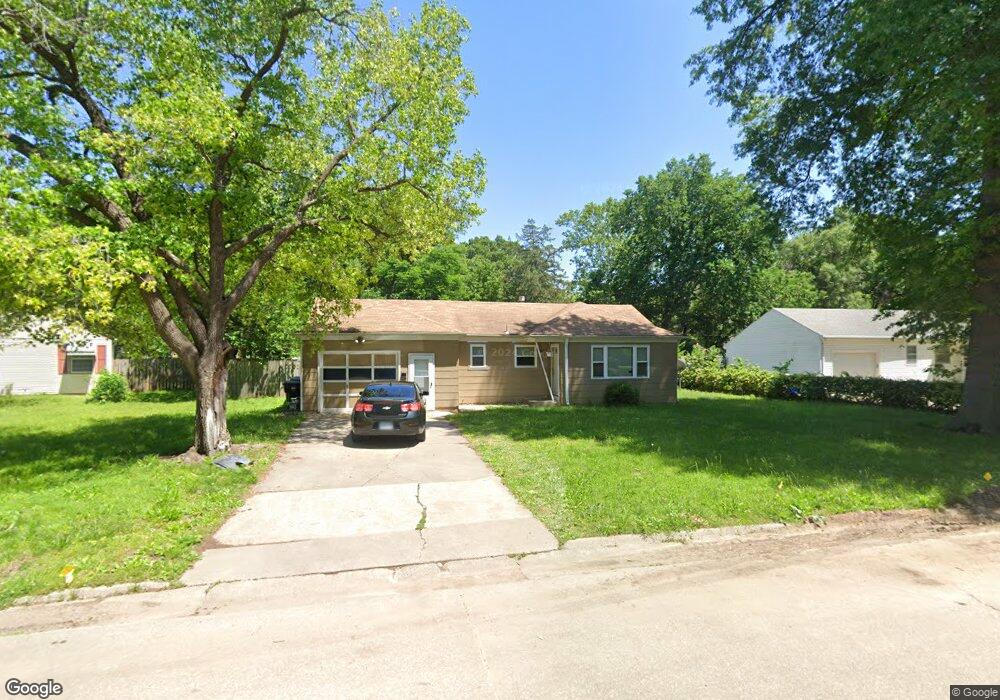 2508 SW High Ave, Topeka, KS 66611 - photo 1