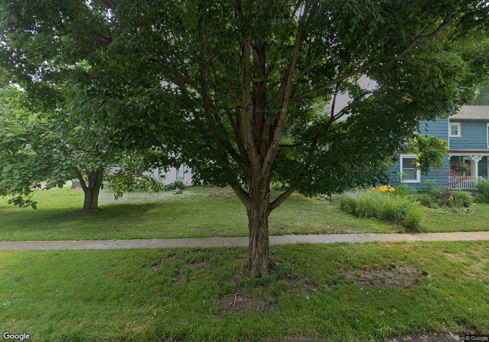 215 Grant St, Galien, MI 49113 - photo 1