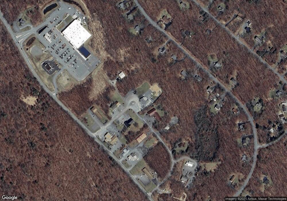 124 Dingmans Ct, Dingmans Ferry, PA 18328 - photo 1