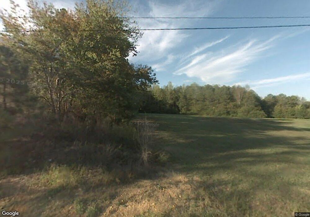 1560 Fowler Dr NW, Dalton, GA 30721 - photo 1