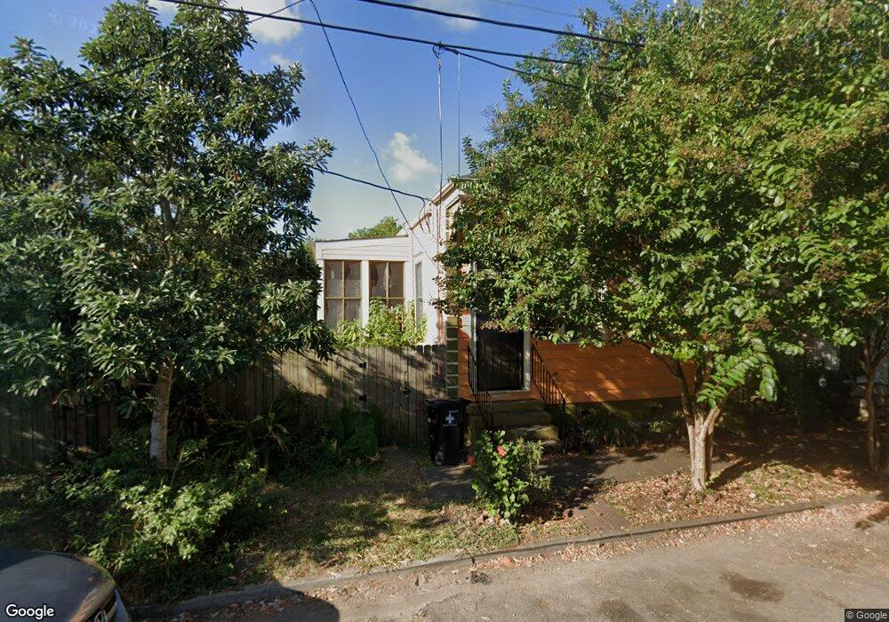 2822 Dumaine St, New Orleans, LA 70119 - photo 1