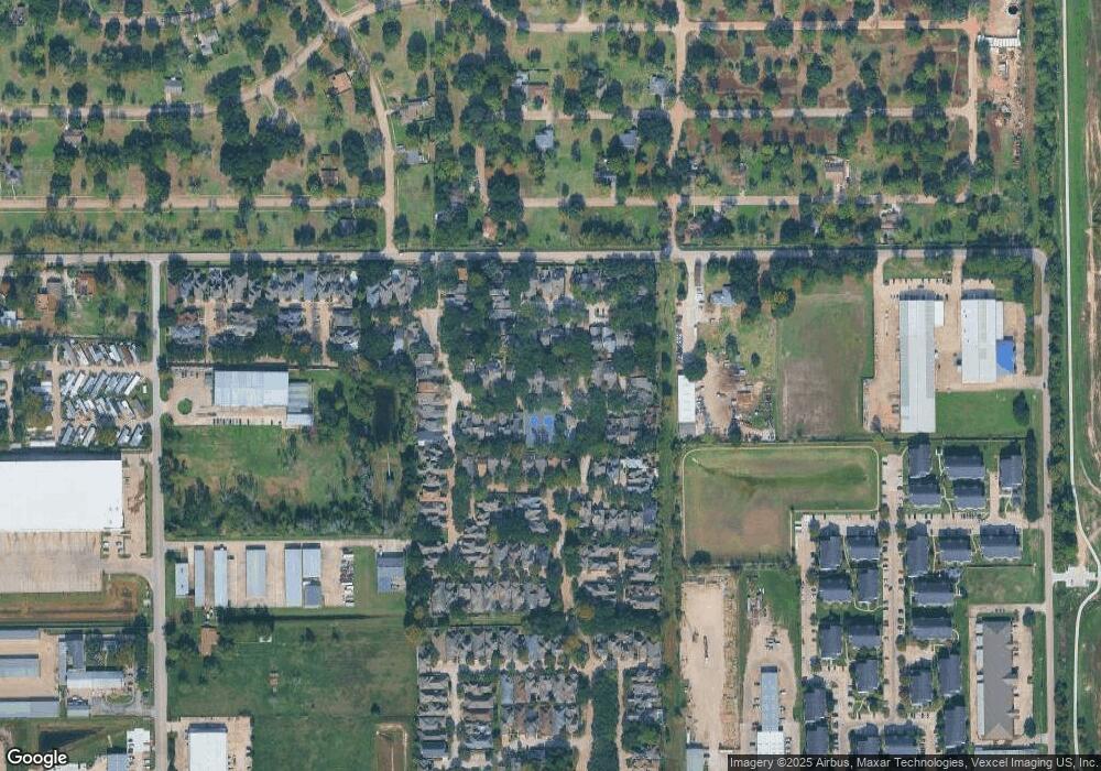 8016 Oakwood Forest Dr, Houston, TX 77040 - photo 1