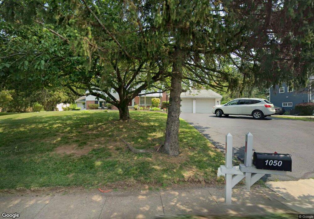 1050 S Trooper Rd, Norristown, PA 19403 - photo 1