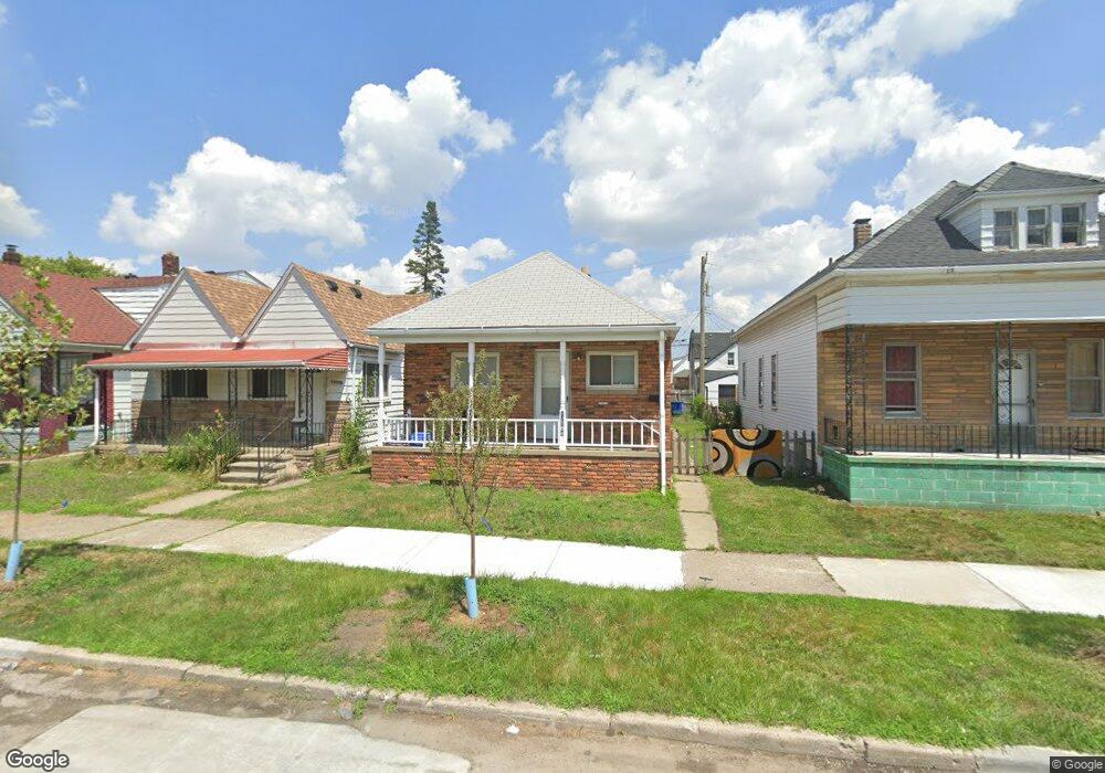12104 Klinger St, HamtraMcK, MI 48212 - photo 1