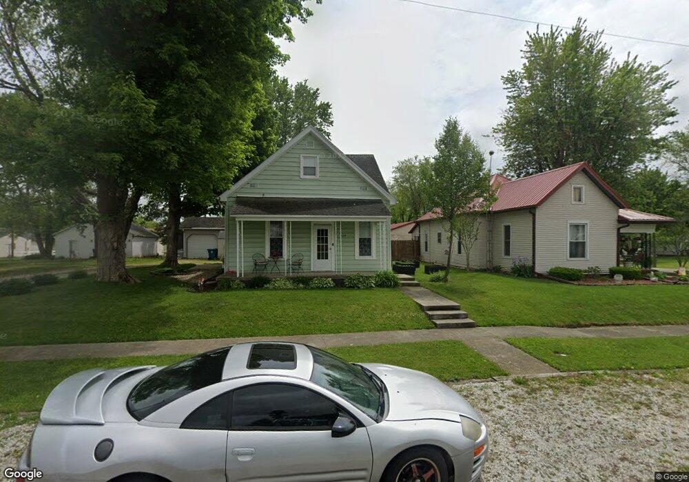 304 E Sycamore St, Converse, IN 46919 - photo 1