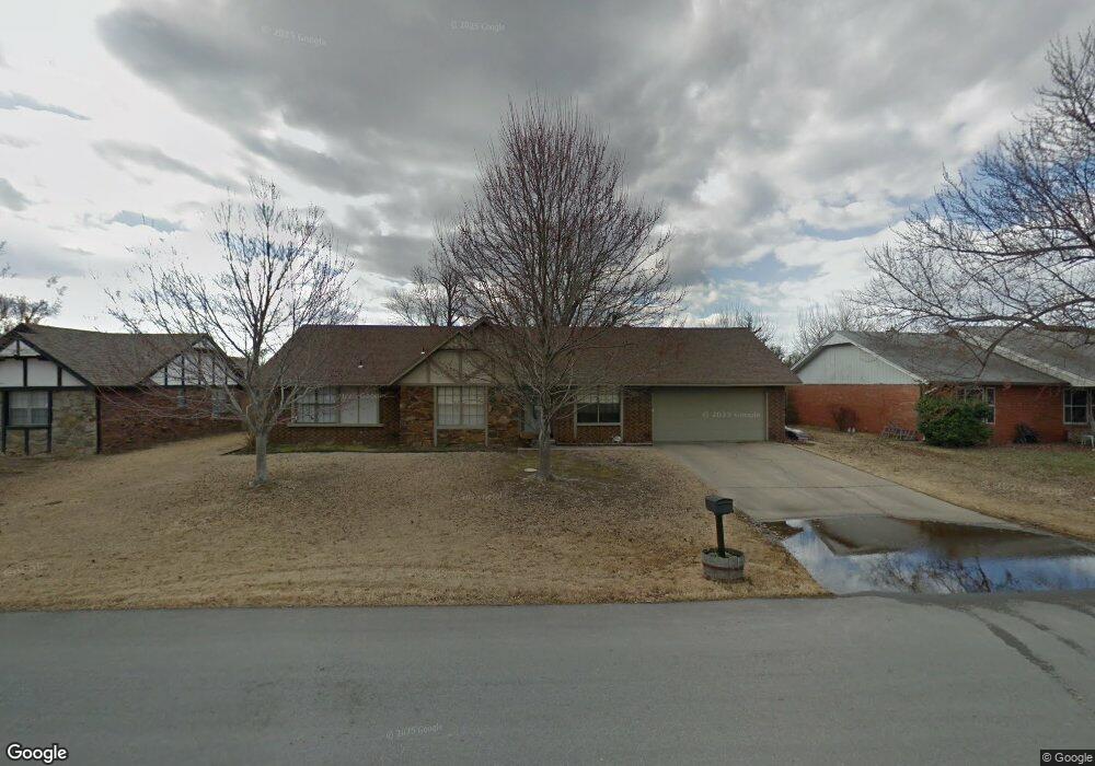 304 N Fir Ave, Broken Arrow, OK 74012 - photo 1