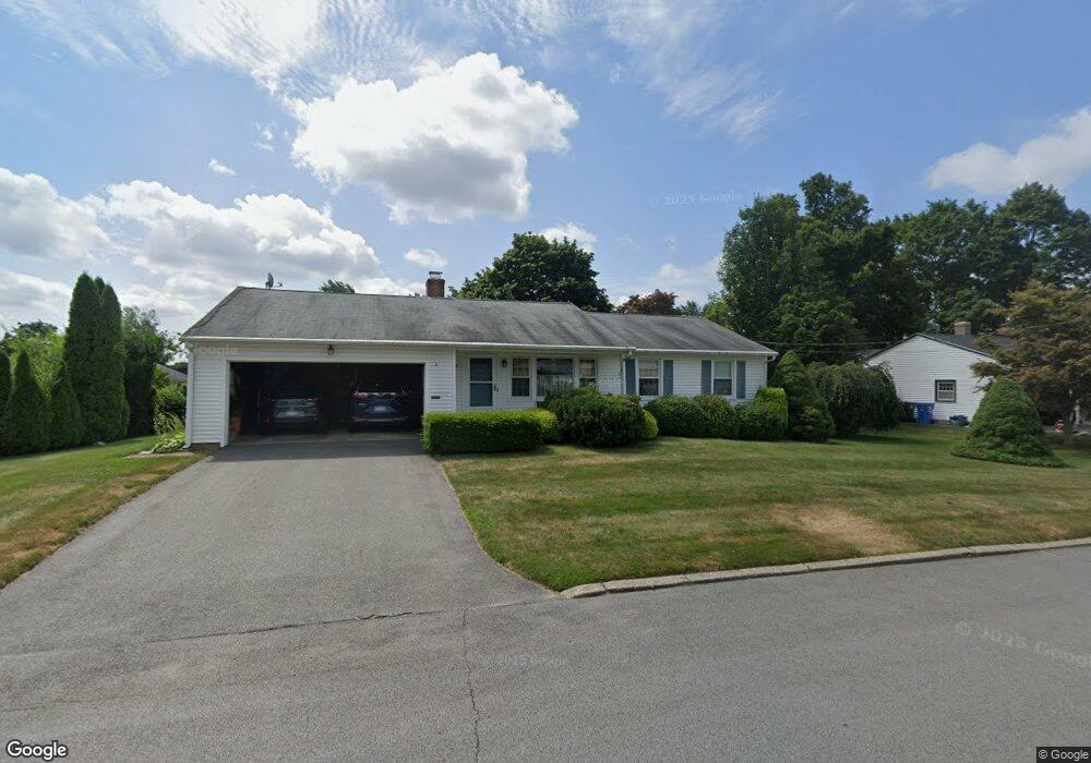 4 Briarwood Dr, Cumberland, RI 02864 - photo 1