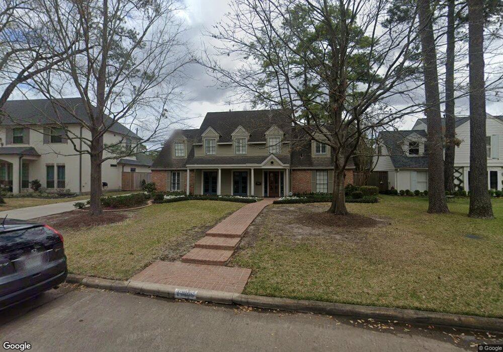 13806 Woodthorpe Ln, Houston, TX 77079 - photo 1