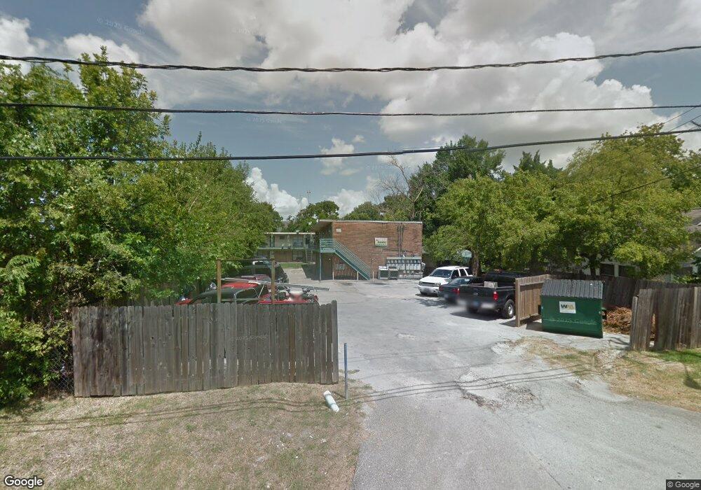 7813 Detroit St unit 4, Houston, TX 77017 - photo 1