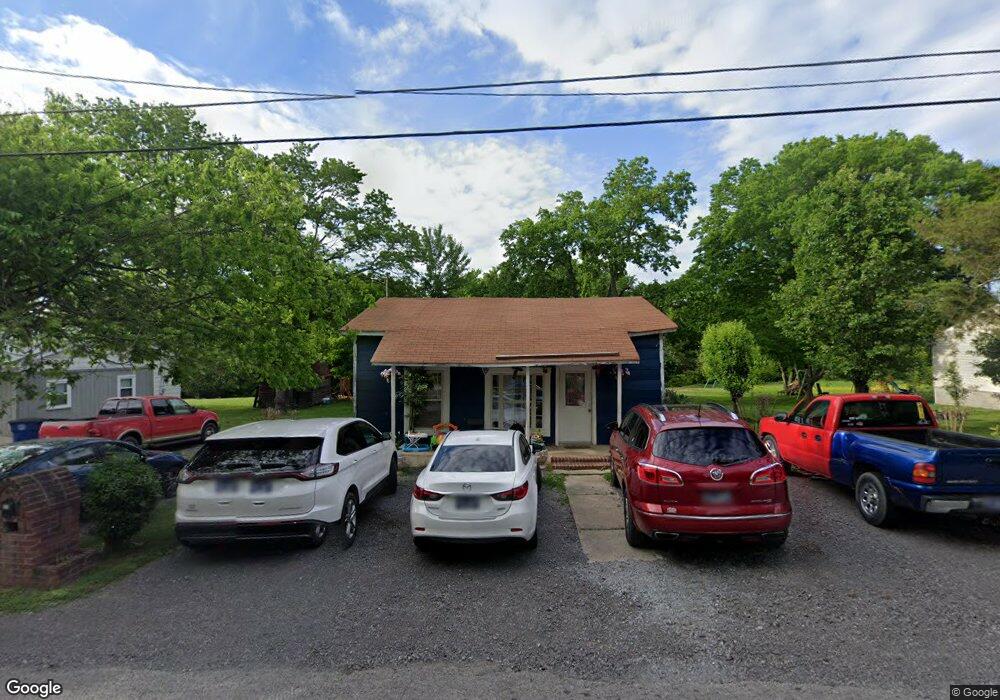 421 Bird St, Shelbyville, TN 37160 - photo 1