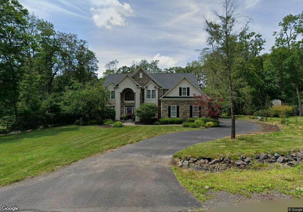 22 Mountainwood Dr, Mountain Top, PA 18707 - photo 1