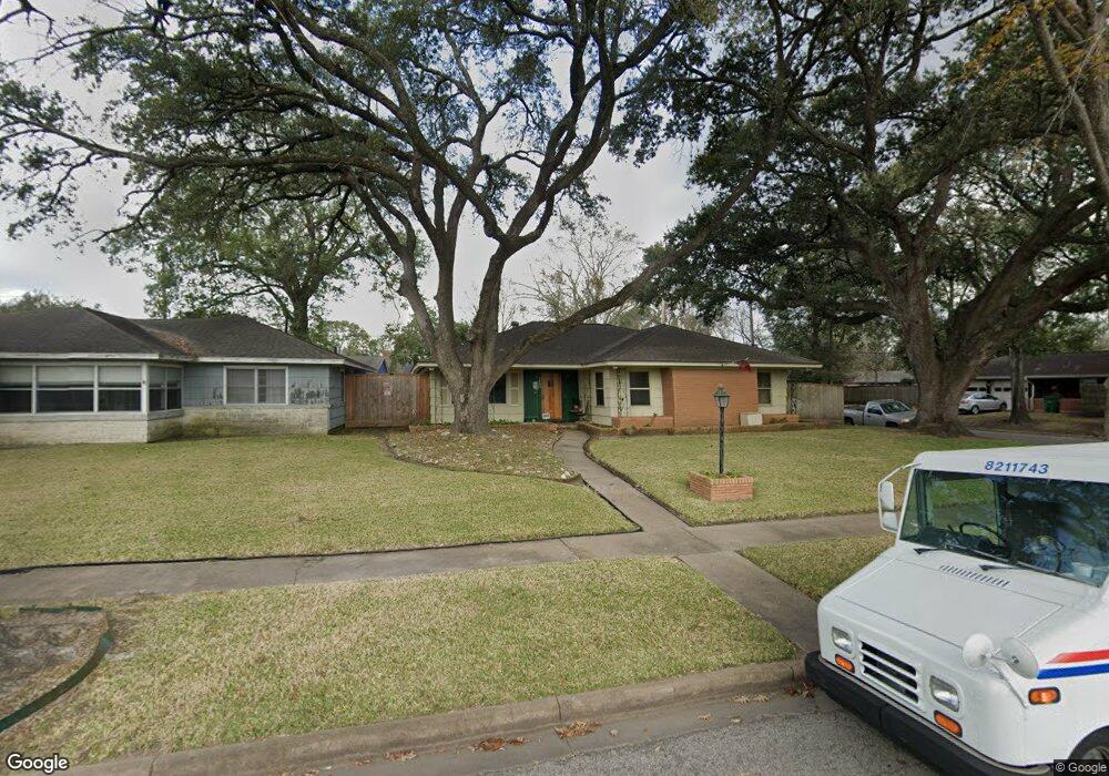 7663 Oak Vista St, Houston, TX 77087 - photo 1