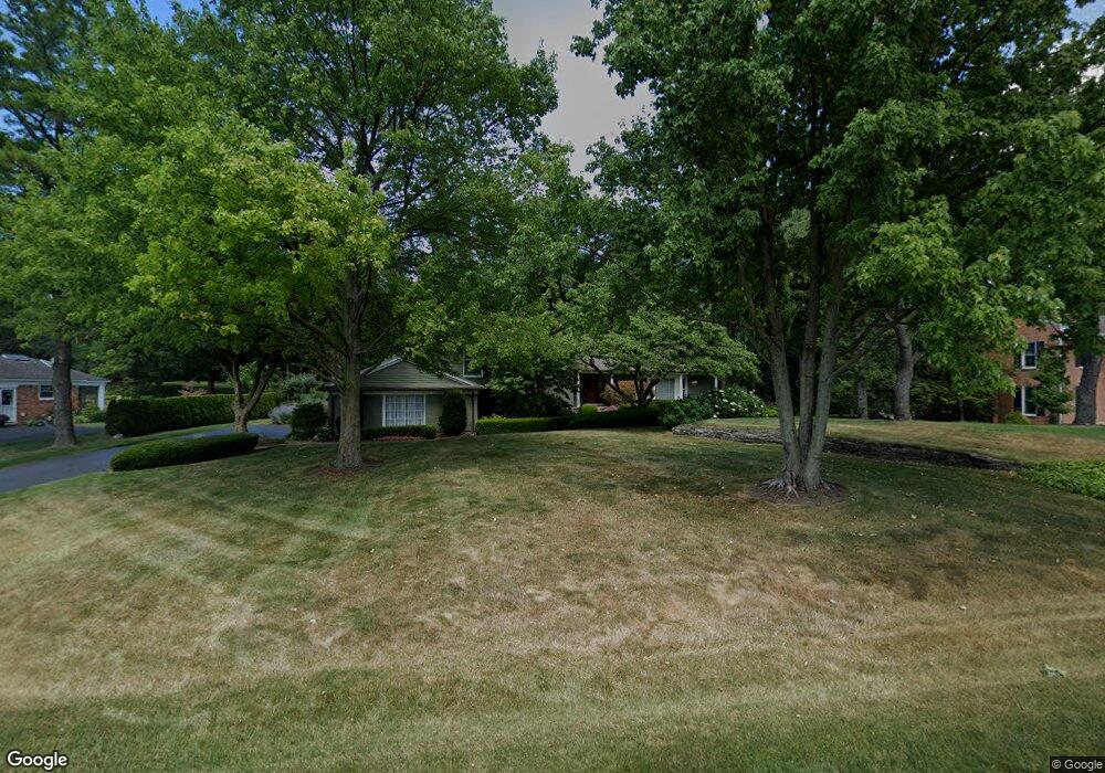 523 Whitehall Rd, Bloomfield Hills, MI 48304 - photo 1
