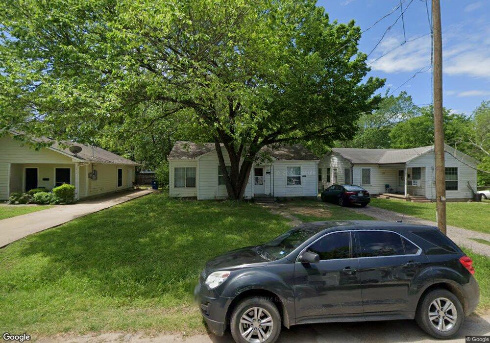 1007 N Sherman St, Ennis, TX 75119 - photo 1