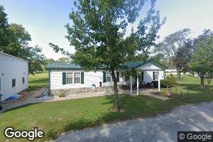 109 S Oak St, Ava, IL 62907