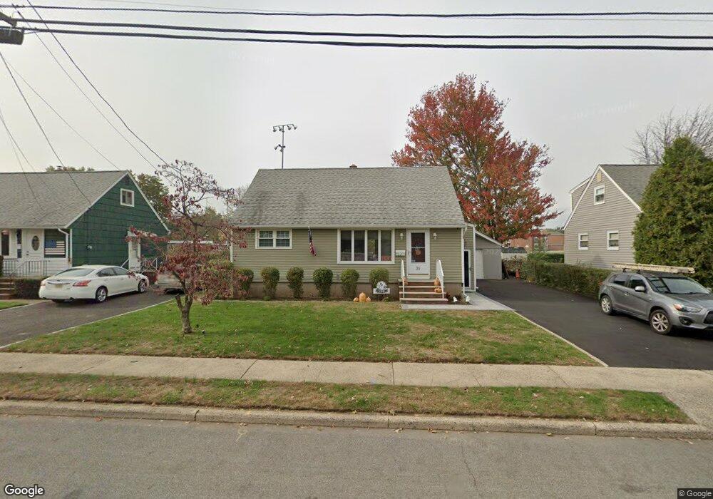 35 Dowling Pkwy, Woodland Park, NJ 07424 - photo 1