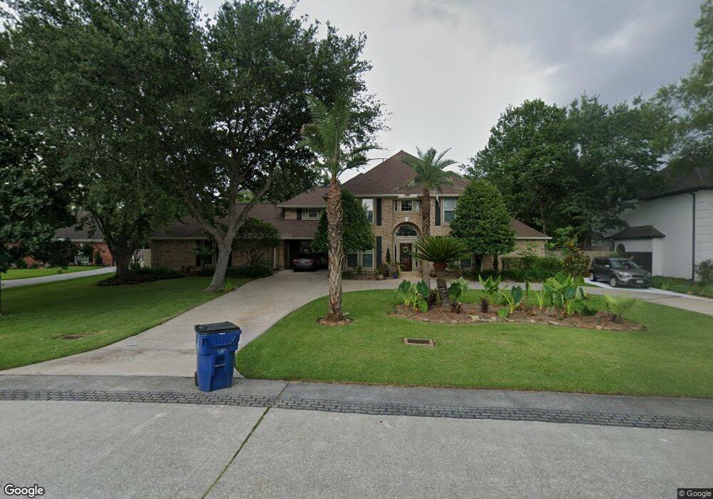 413 Carriage Creek Ln, Friendswood, TX 77546 - photo 1