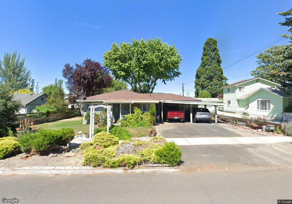 1048 Owens St, Klamath Falls, OR 97601 - photo 1