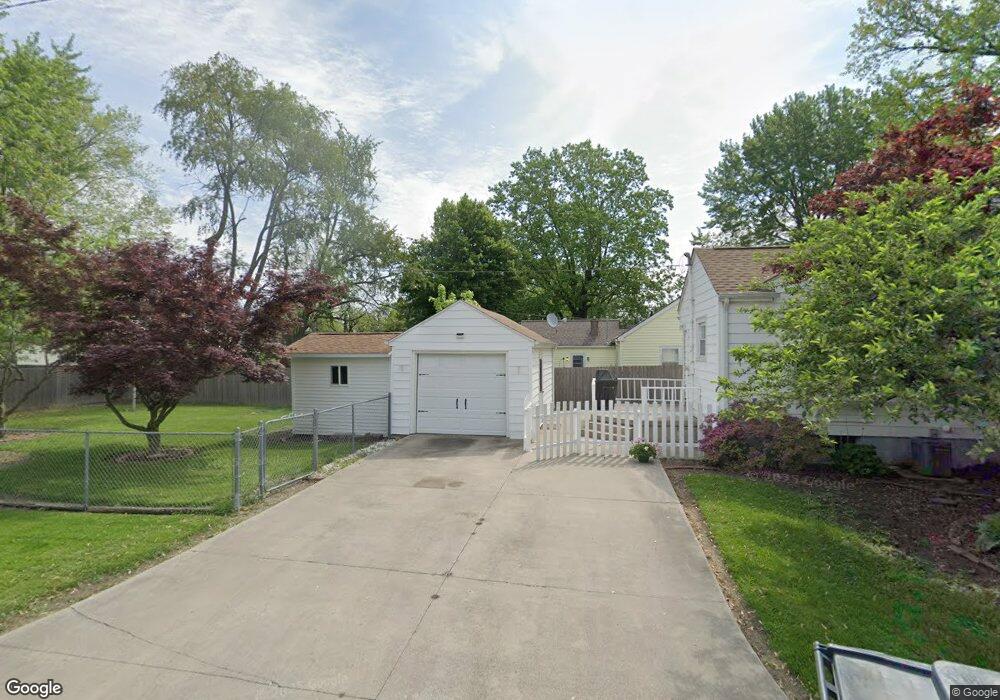 13 Westwood, Mattoon, IL 61938 - photo 1