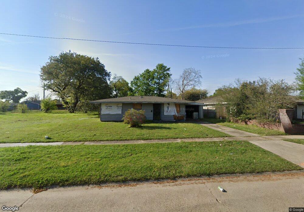2908 S General Wainwright Dr, Lake Charles, LA 70615 - photo 1