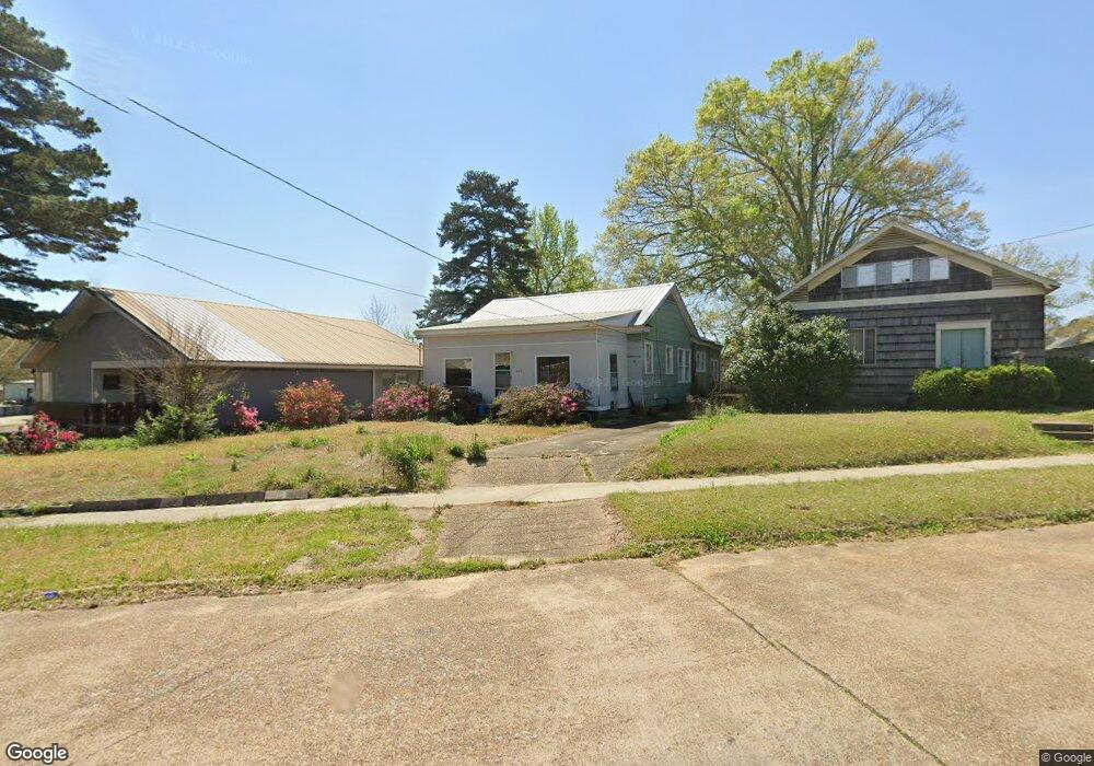 503 W Michigan Ave, McComb, MS 39648 - photo 1