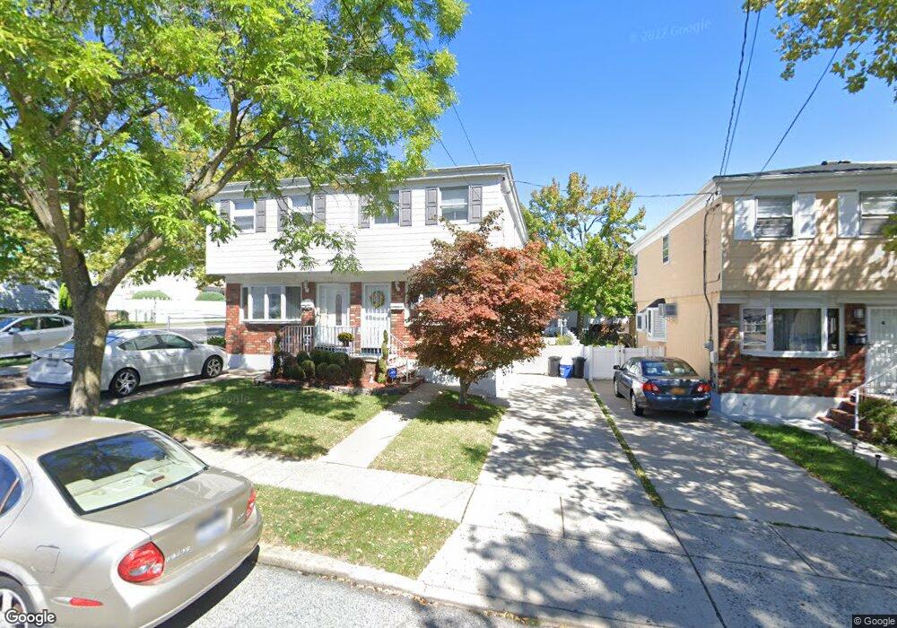 125 Buffalo St, Staten Island, NY 10306 - photo 1