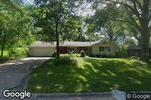 206 Monroe St, Iowa City, IA 52246