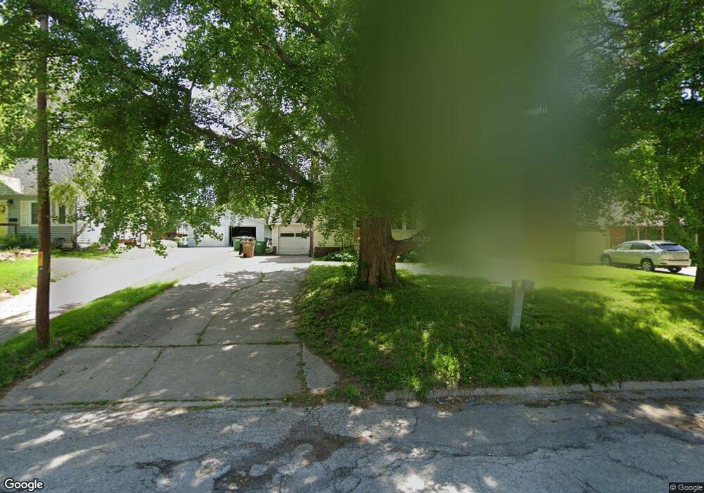 1119 67th St, Windsor Heights, IA 50324 - photo 1