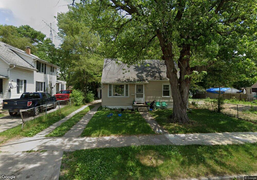 2402 Arlington Ave, Flint, MI 48506 - photo 1