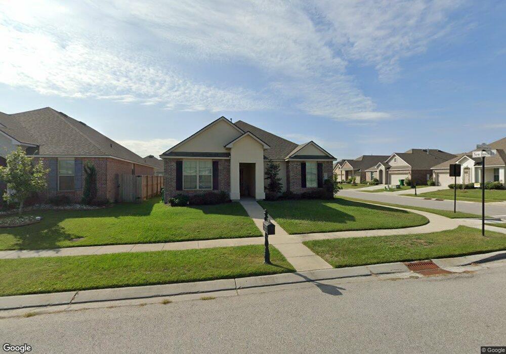 704 Bent Cypress Ln, Slidell, LA 70461 - photo 1