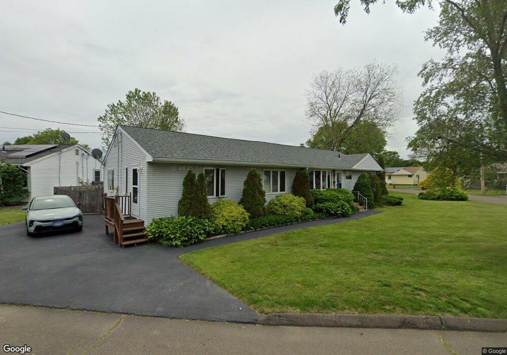 105 Great Circle Rd, West Haven, CT 06516 - photo 1