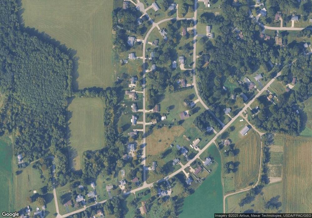 557 Janet Dr, Conneaut, OH 44030 - photo 1