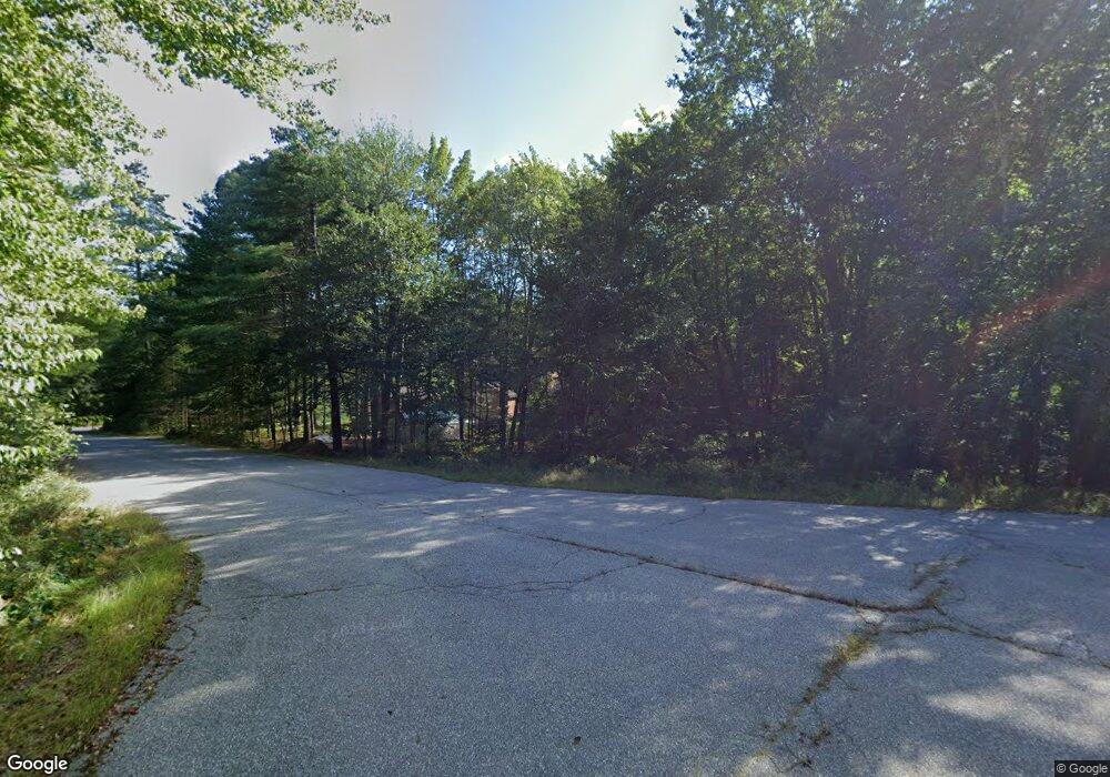 20 Valley View Cir, Hooksett, NH 03106 - photo 1