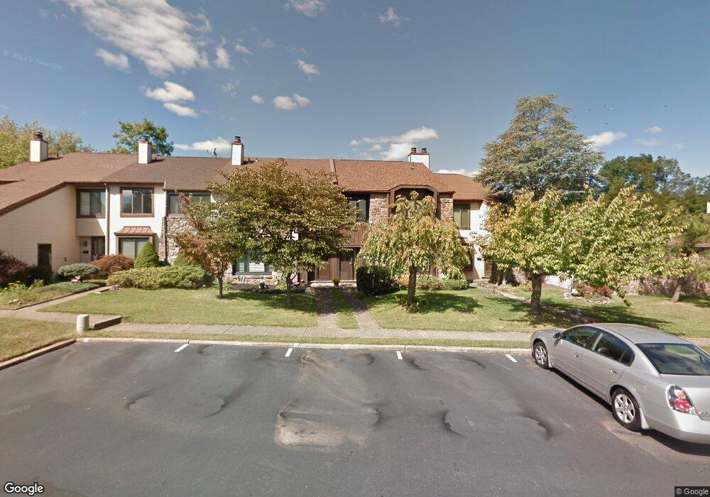 2136 Weybridge Commons Dr, Holland, PA 18966 - photo 1