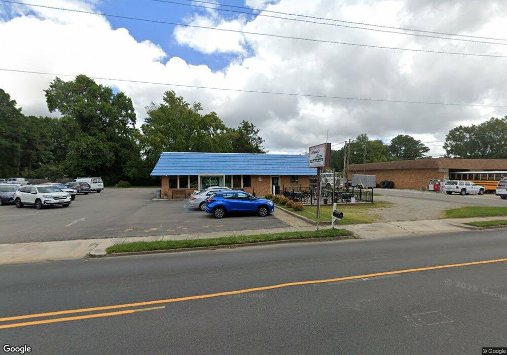 3040 King William Ave, West Point, VA 23181 - photo 1