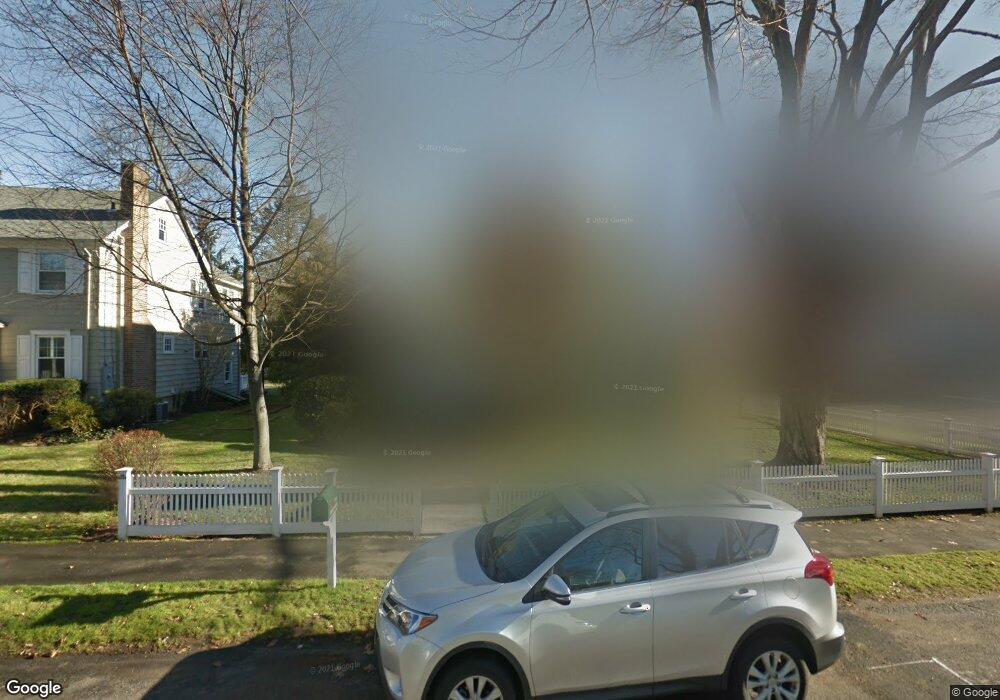 1 Abbey Rd, Darien, CT 06820 - photo 1