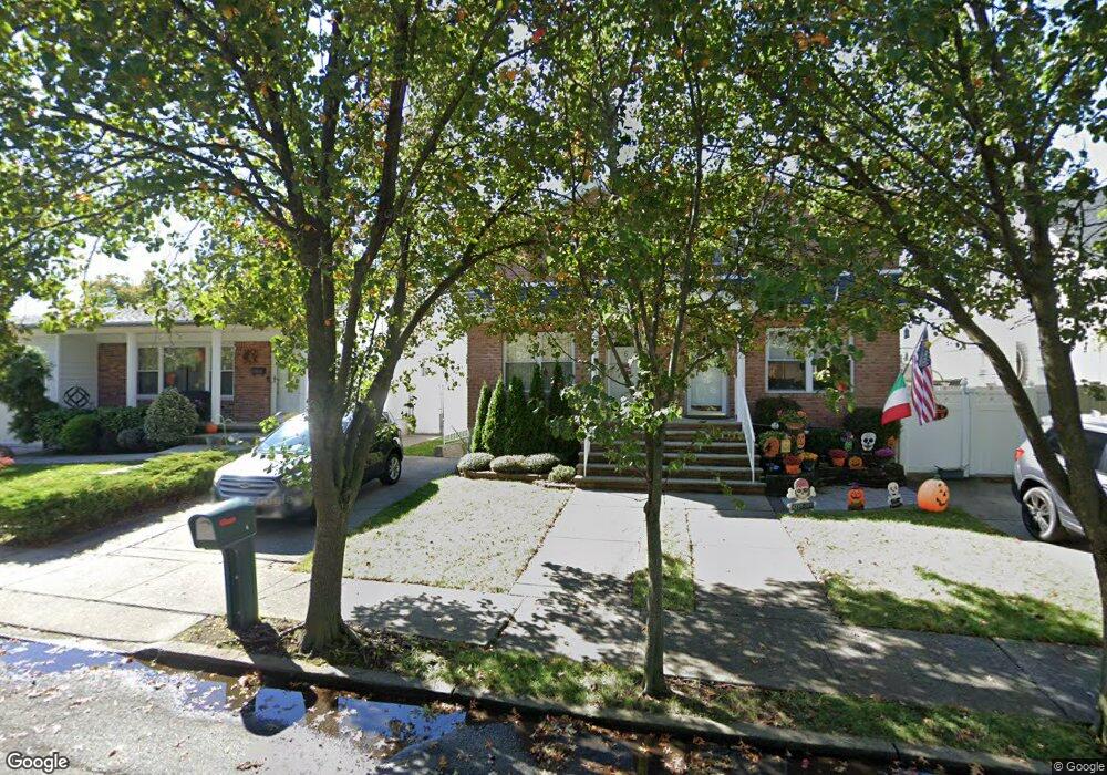 6 Fabian St, Staten Island, NY 10312 - photo 1