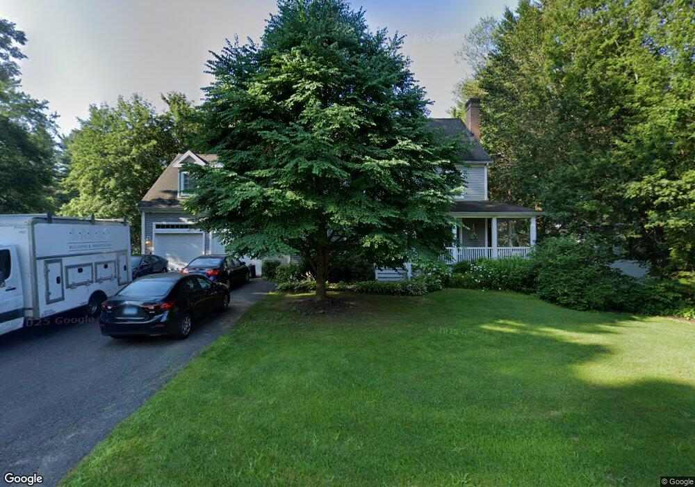 4 Bradley Rd, Simsbury, CT 06070 - photo 1