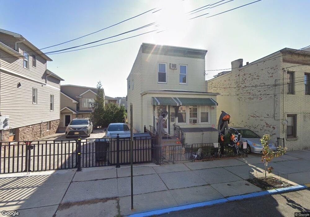 308 3rd St unit 2nd floor, Cliffside Park, NJ 07010 - photo 1