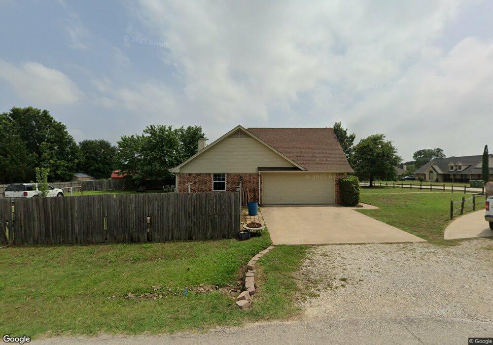 812 Dove Trail, Springtown, TX 76082 - photo 1