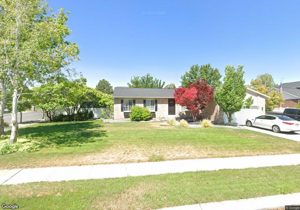 9224 Uinta Hills Dr, West Jordan, UT 84088 - photo 1