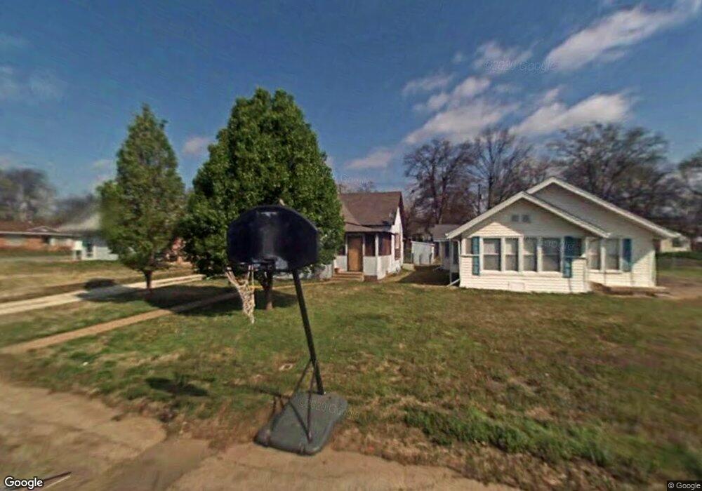 1627 W Bond St, Denison, TX 75020 - photo 1