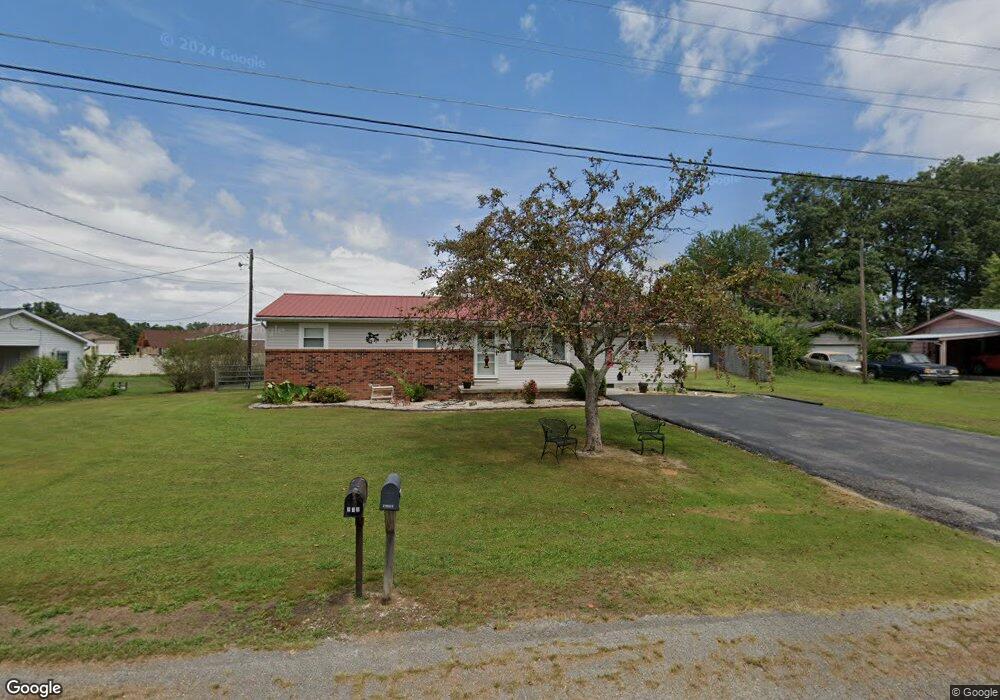 510 Dillon St, Crossville, TN 38555 - photo 1