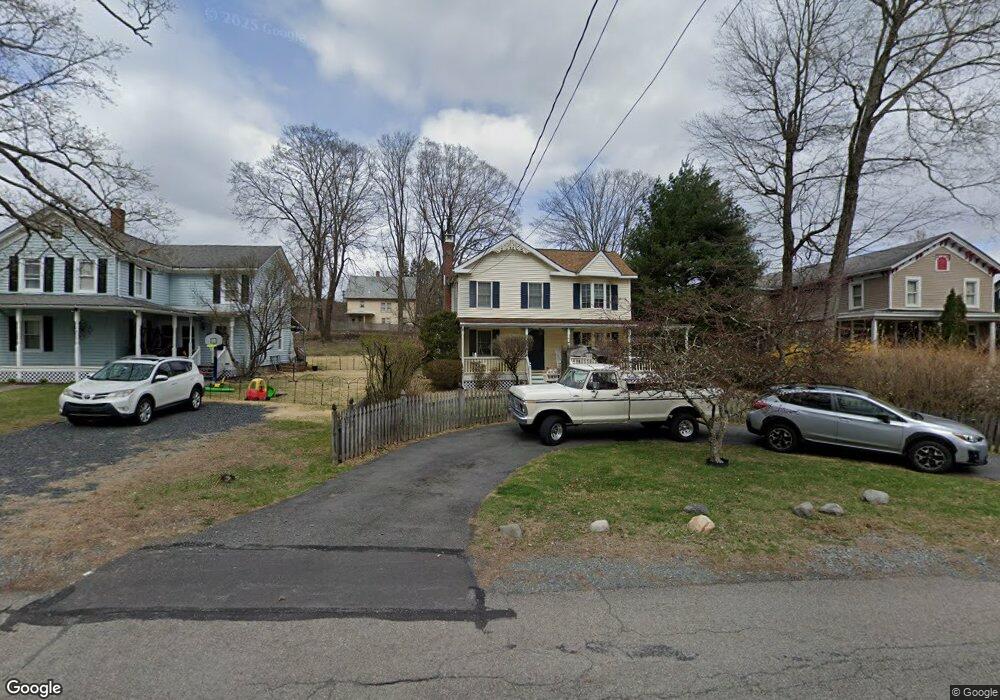 210 E Catherine St, Milford, PA 18337 - photo 1