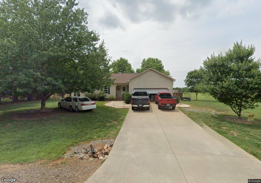 375 Cooper Farm Rd, Statesville, NC 28625 - photo 1