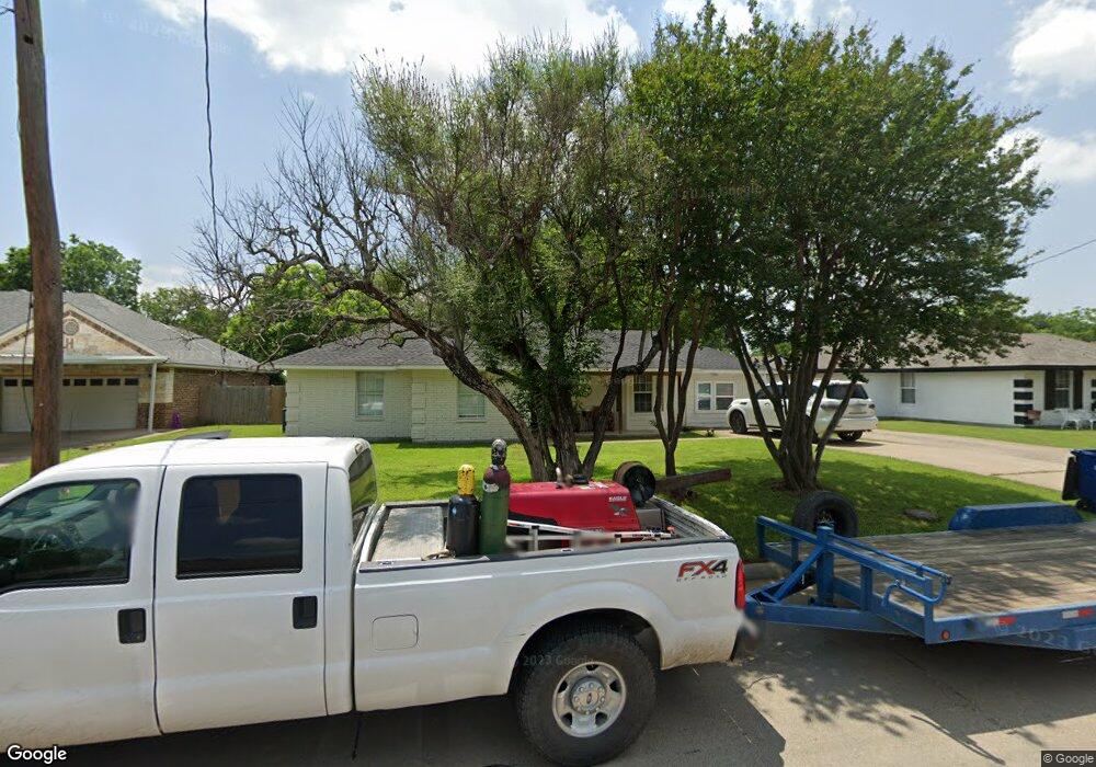 411 S Carlton St, Ennis, TX 75119 - photo 1